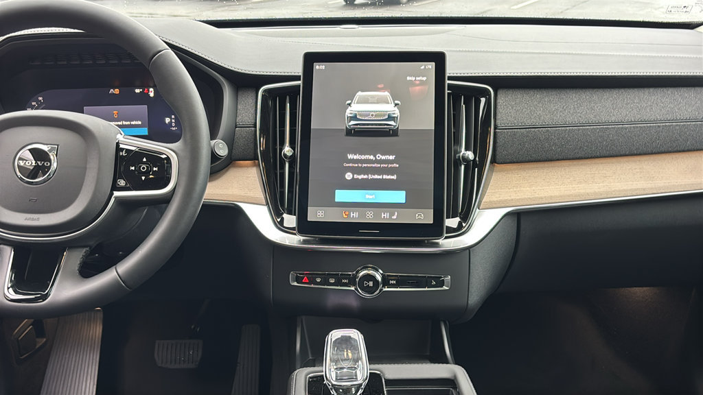 New 2026 Volvo XC90 B5 Core AWD/4WD image 5