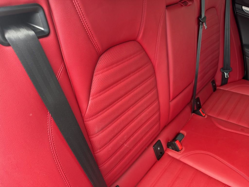 Used 2024 Alfa Romeo Stelvio Veloce image 59