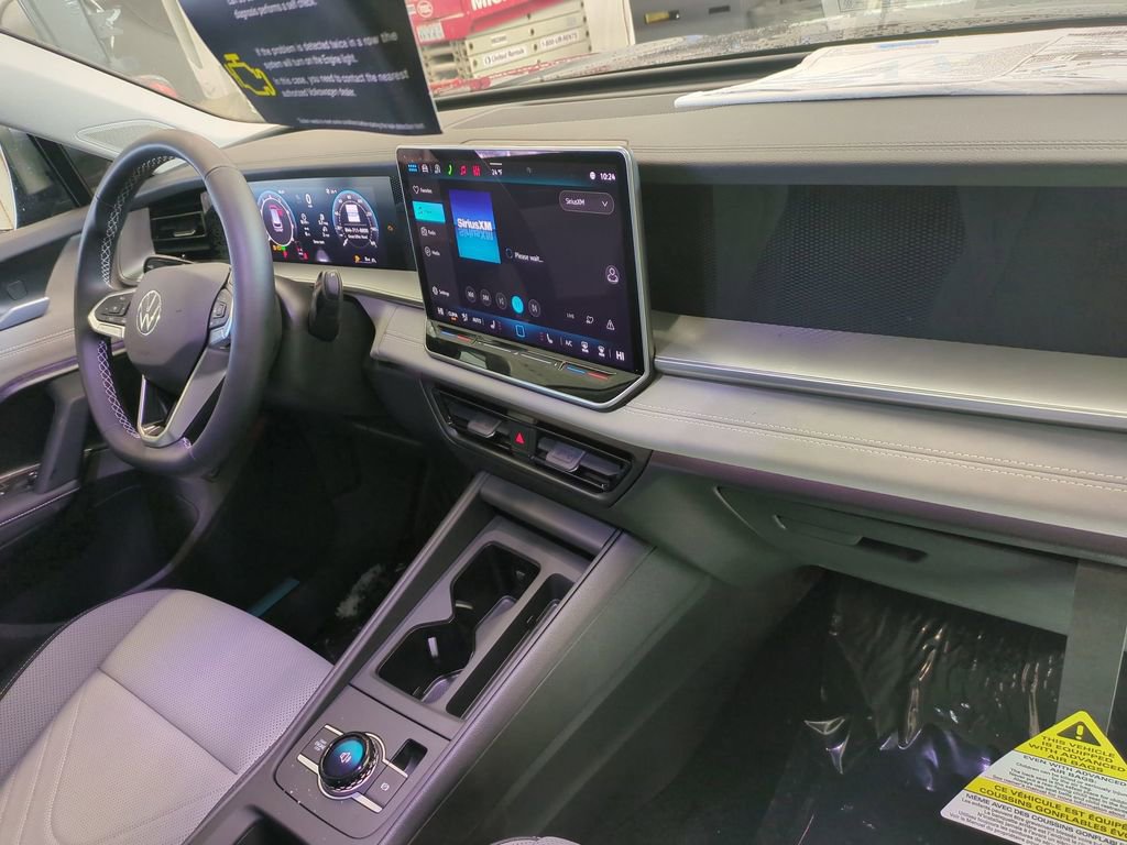 New 2026 Volkswagen Tiguan SE image 33