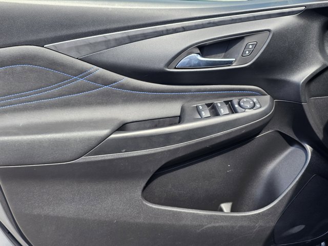 Used 2025 Buick Envista Sport Touring FWD image 49