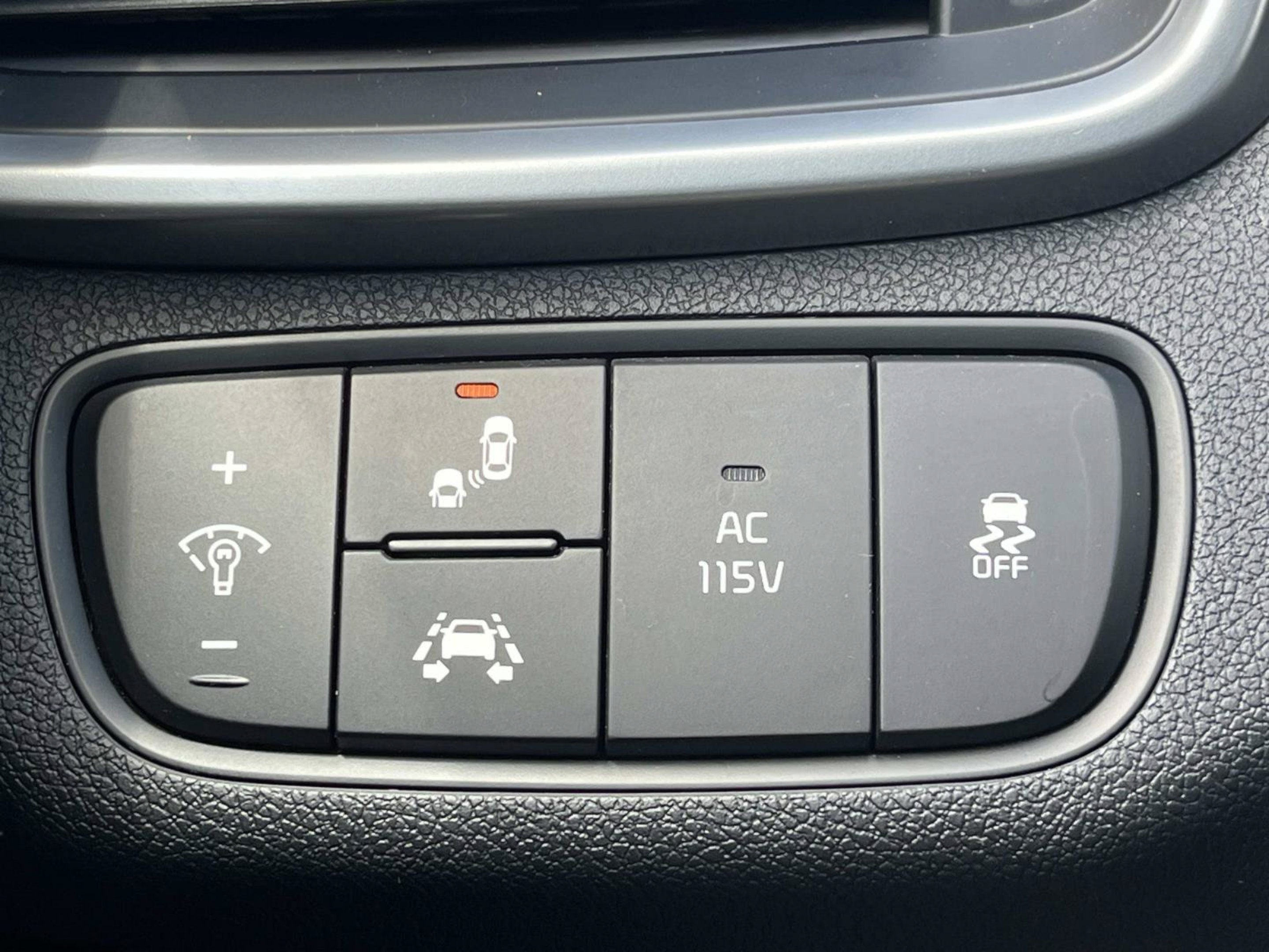 Used 2019 Kia Sorento EX w/ EX Touring Package FWD image 31
