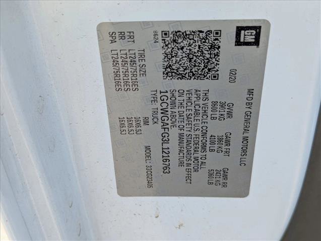 Used 2020 Chevrolet Express 2500 w/ Driver Convenience Package RWD image 16