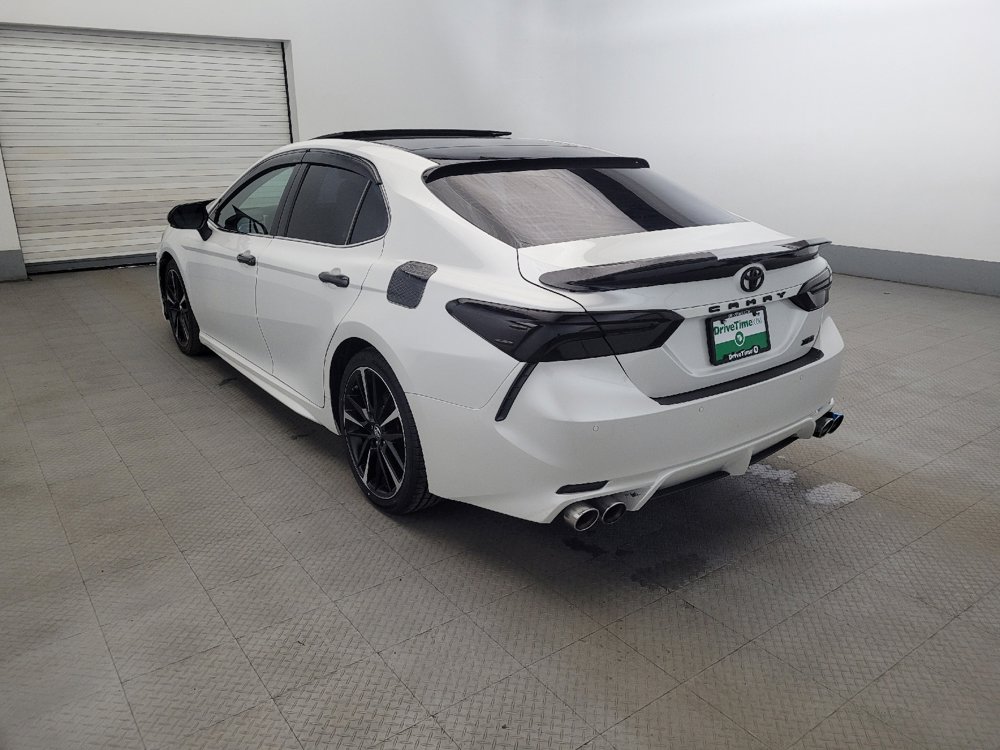 Used 2018 Toyota Camry XSE FWD image 5