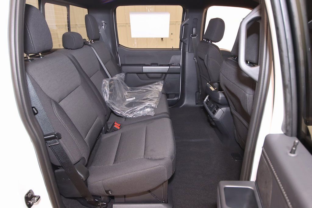 New 2025 Ford F150 XLT w/ Equipment Group 302A MID image 13