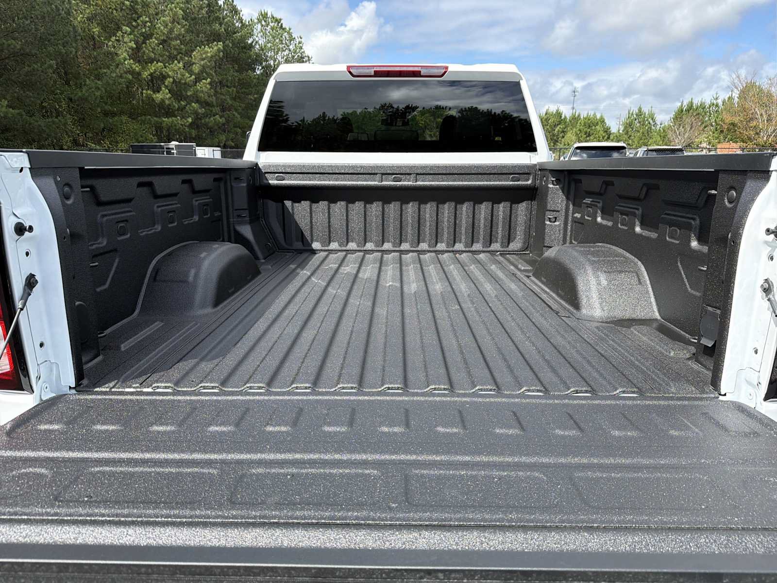 New 2026 GMC Sierra 2500 Pro w/ 1SA Pro Safety Plus Package AWD/4WD image 23