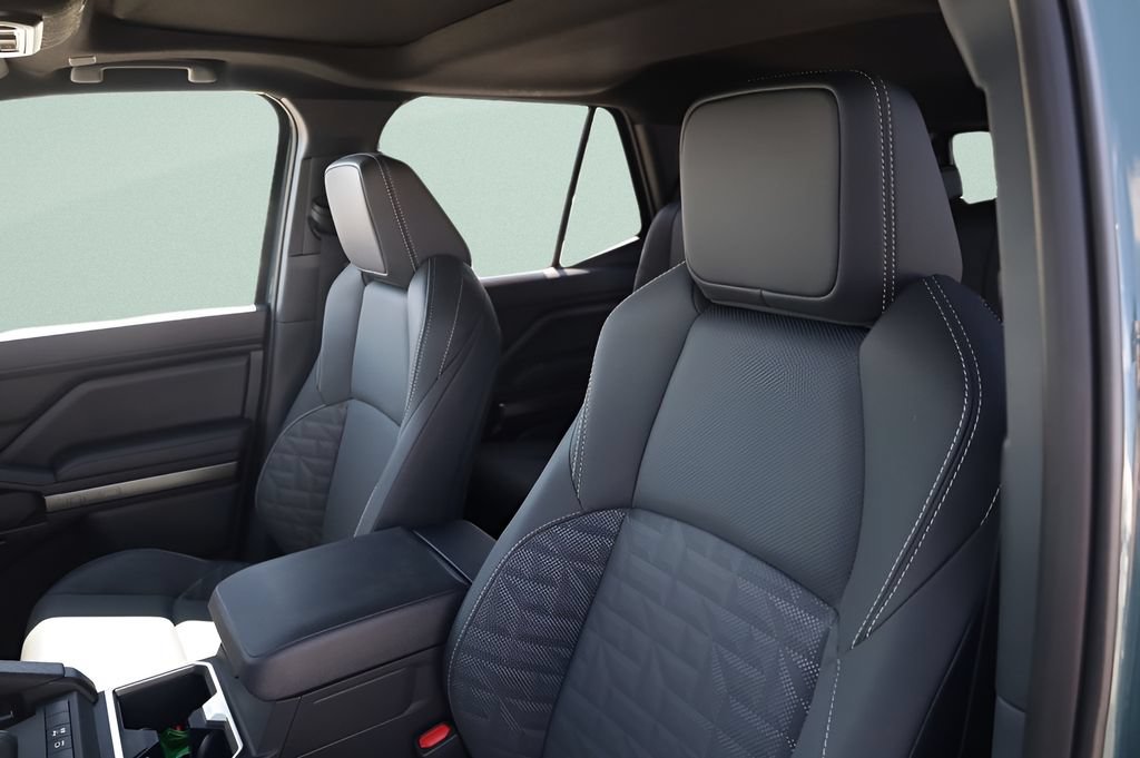 New 2026 Toyota 4Runner TRD Off-Road Premium AWD/4WD image 8
