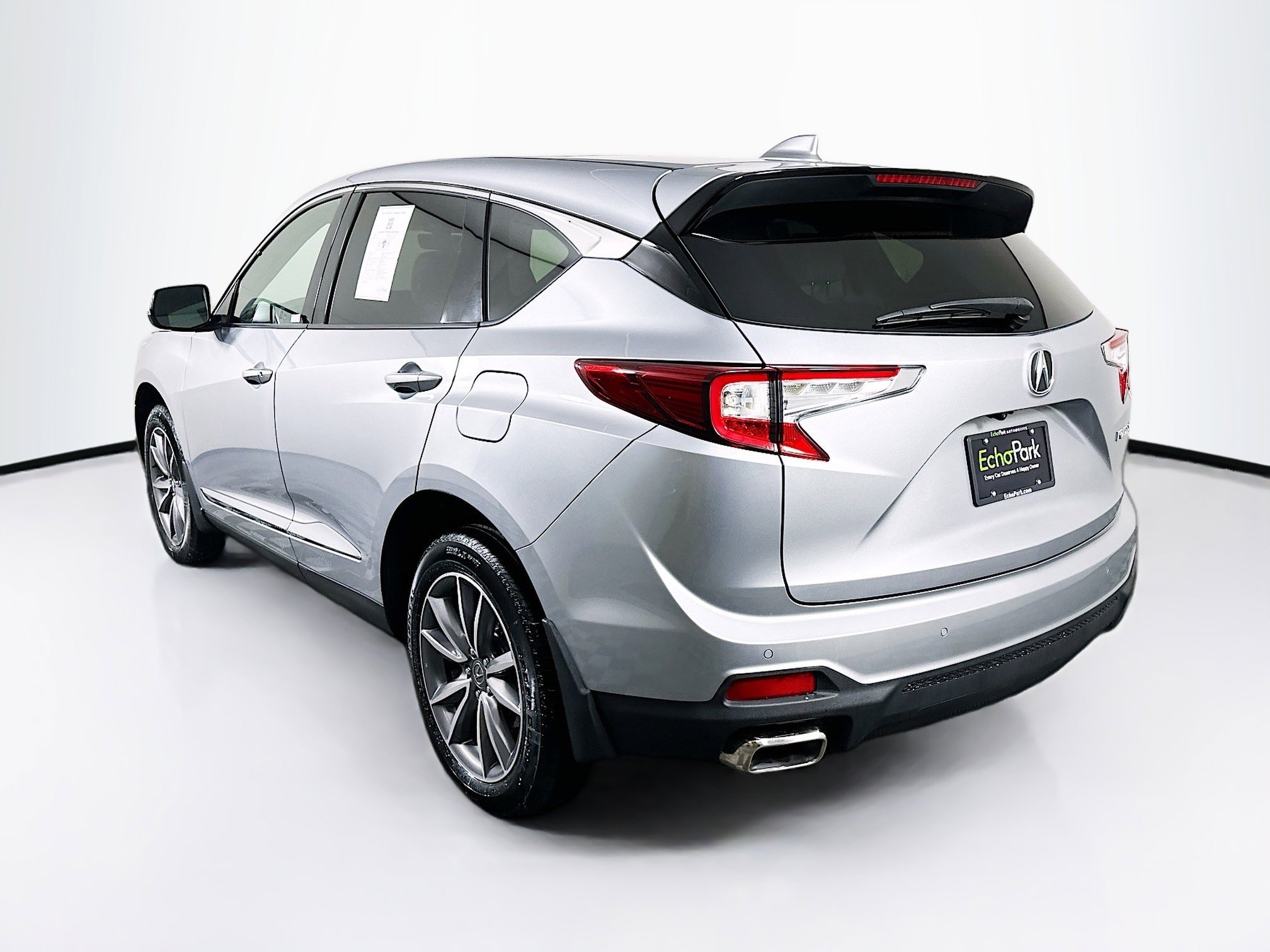 Used 2023 Acura RDX FWD w/ Technology Package image 5