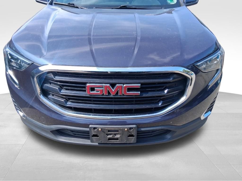 Used 2019 GMC Terrain SLE w/ Driver Convenience Package image 2