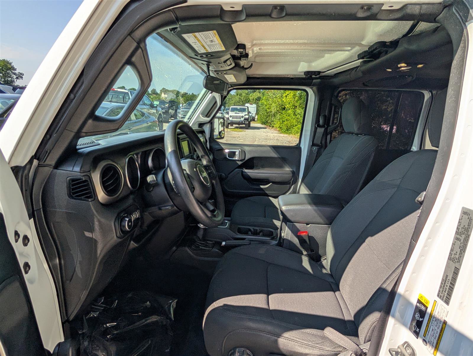 Used 2021 Jeep Wrangler Unlimited Sport image 14