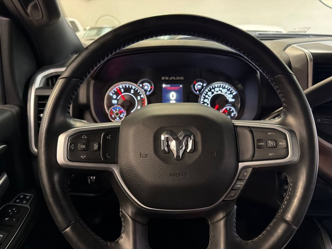 Used 2024 RAM 3500 Big Horn w/ Night Edition AWD/4WD image 17