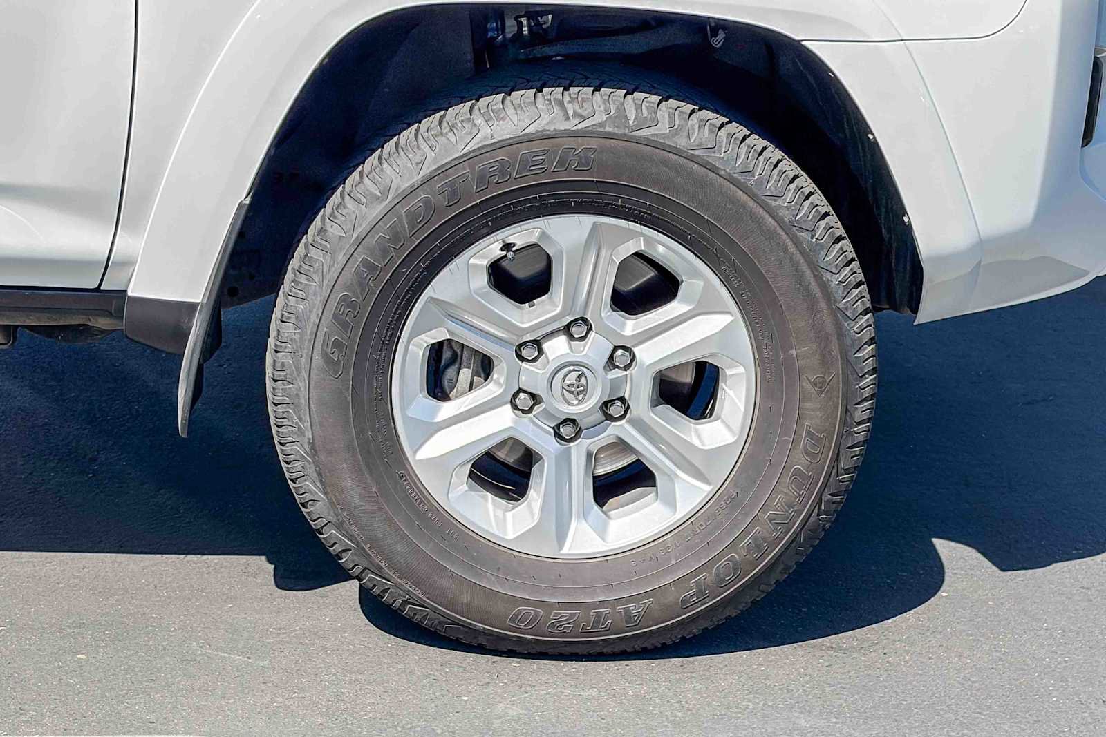 Used 2024 Toyota 4Runner SR5 image 9