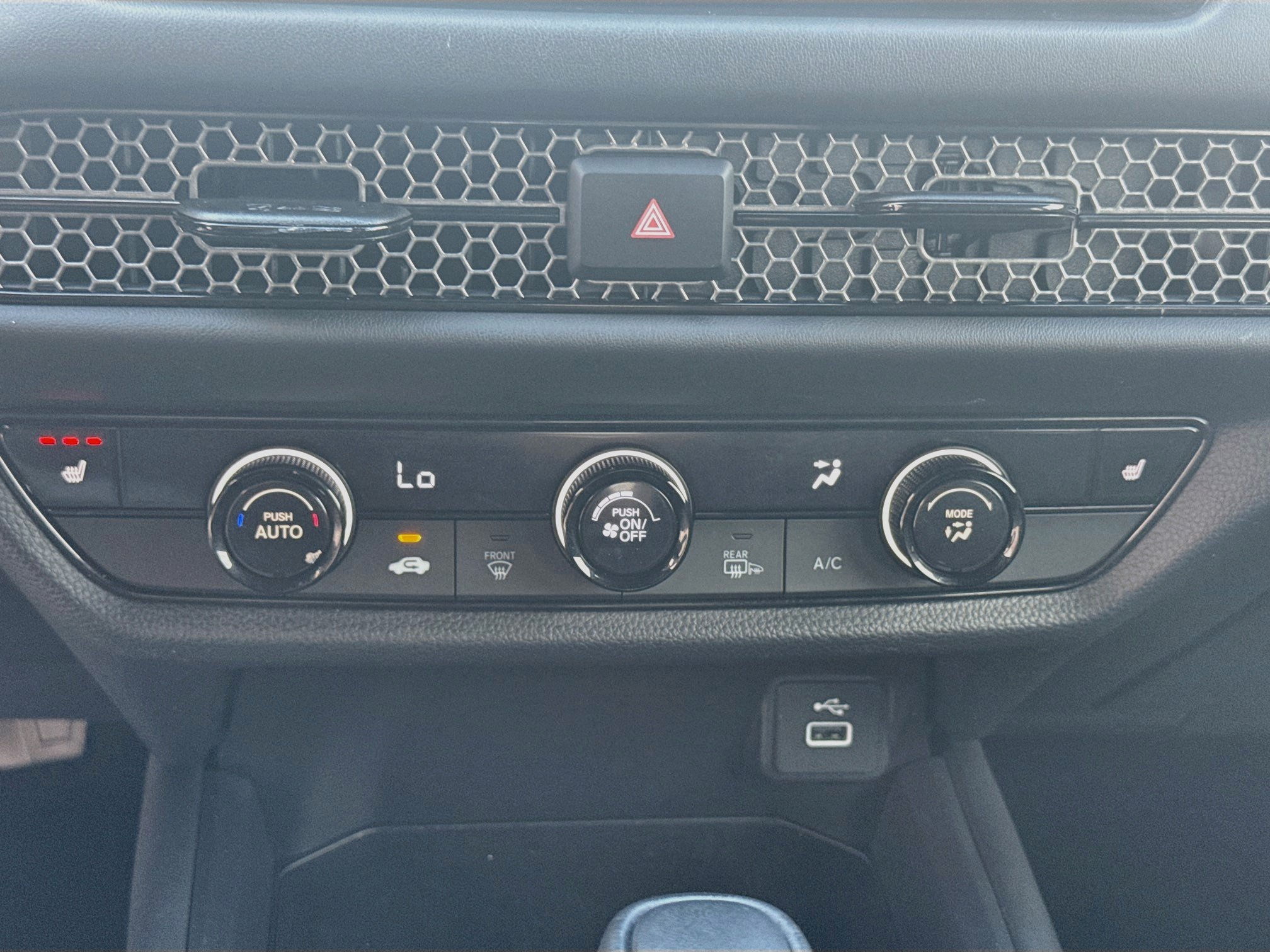 Used 2025 Honda HR-V Sport image 14
