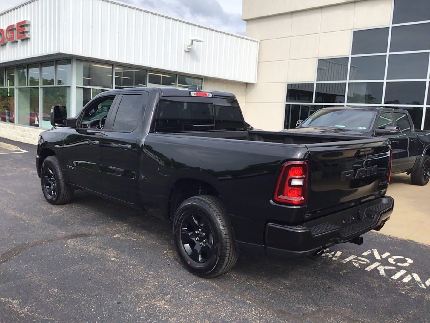 Certified 2026 RAM 1500 Tradesman AWD/4WD image 6