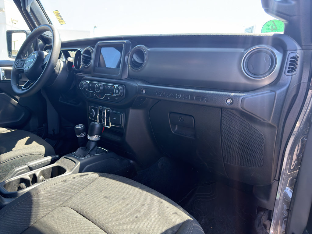 Used 2023 Jeep Wrangler Unlimited Sport AWD/4WD image 10