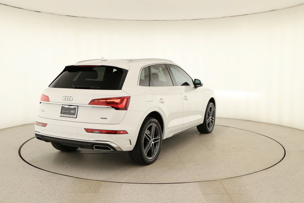 Certified 2024 Audi Q5 e Premium w/ Convenience Package AWD/4WD image 6