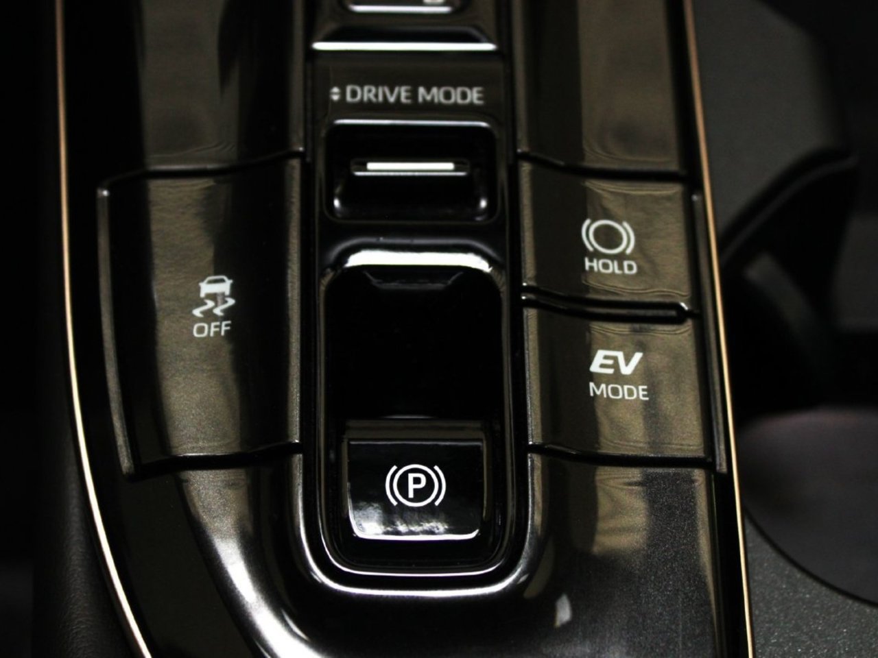 Used 2026 Toyota Crown AWD/4WD image 24