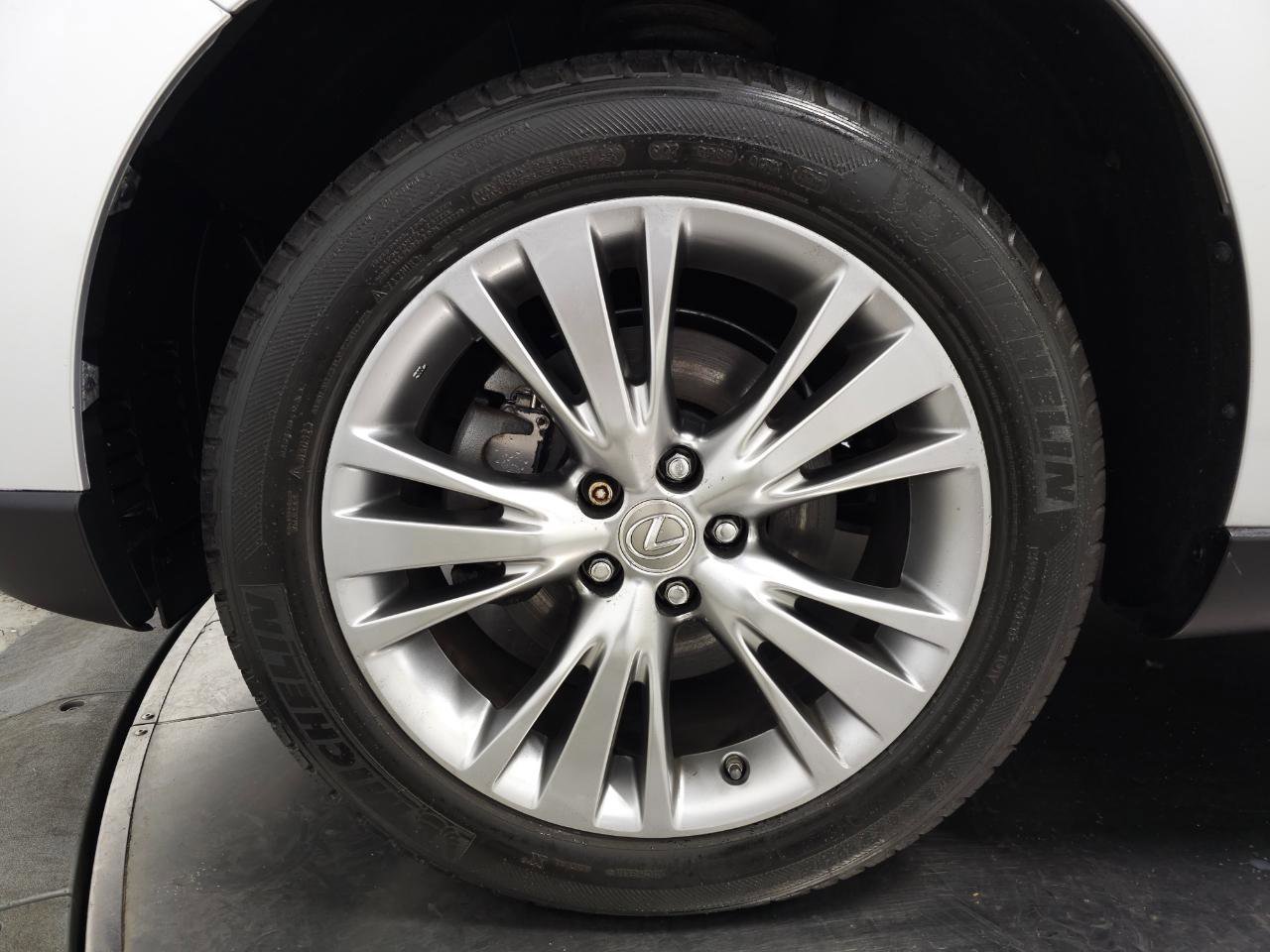 Used 2013 Lexus RX 450h AWD w/ Navigation Pkg image 3
