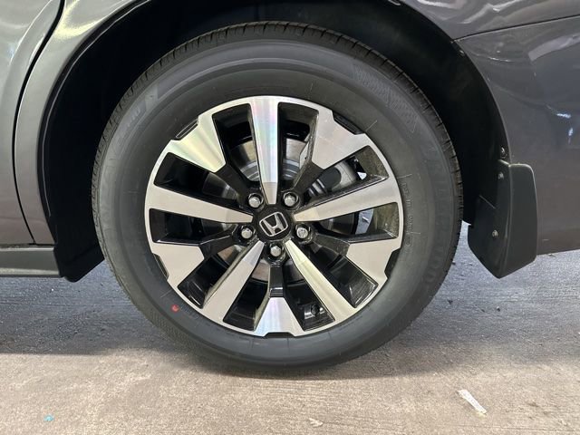 Certified 2026 Honda Odyssey EX-L image 6