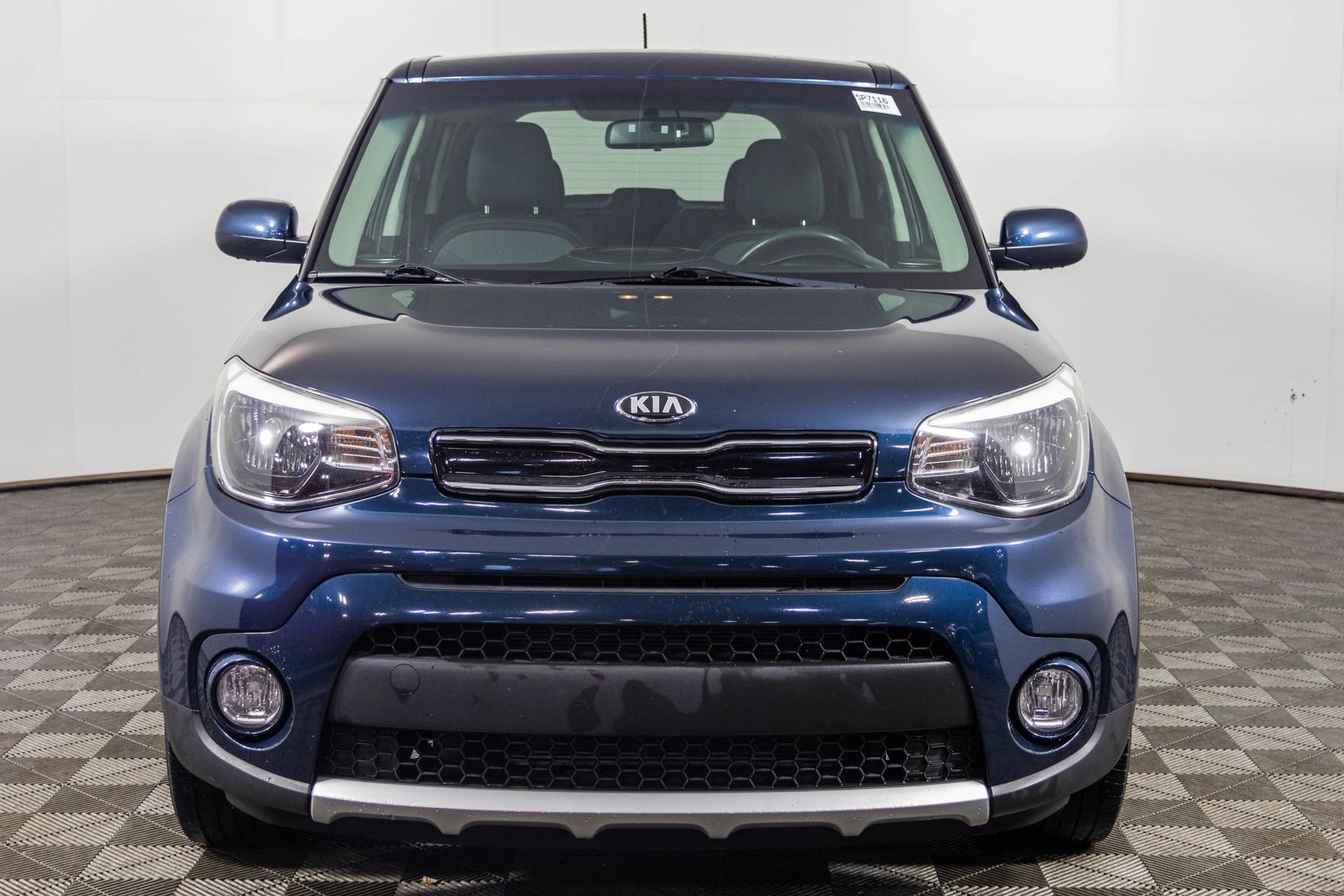 Used 2018 Kia Soul + FWD image 8