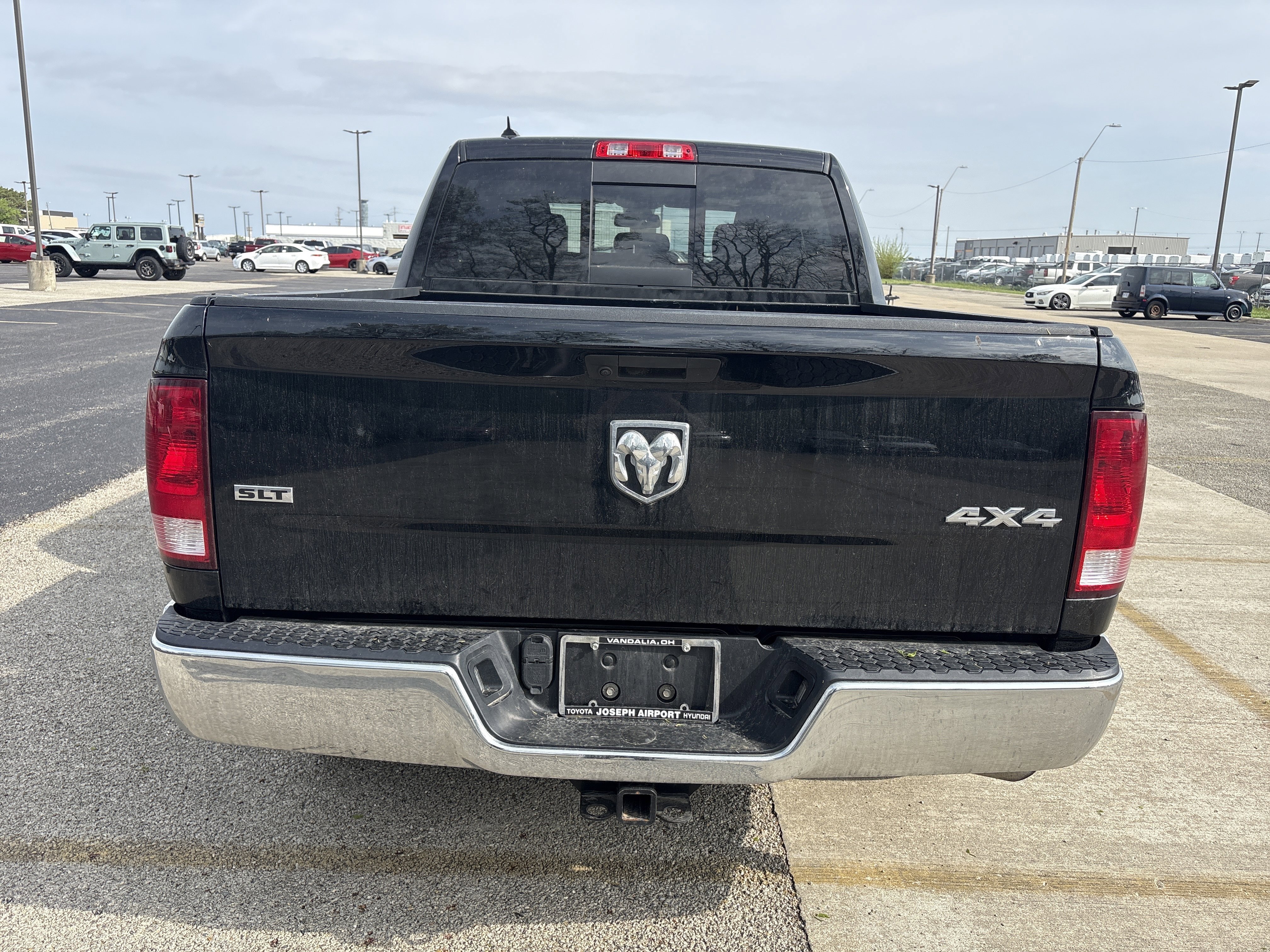 Used 2023 RAM 1500 Classic SLT w/ Trailer & Traction Group image 4