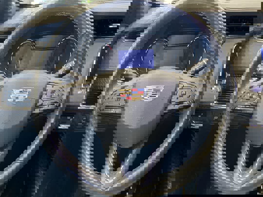 Used 2019 Cadillac XT4 Sport image 17