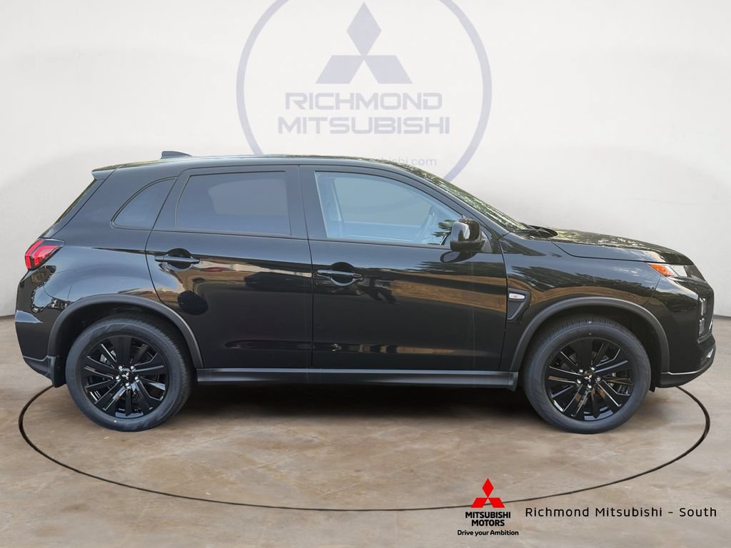 New 2026 Mitsubishi Outlander Sport LE AWD/4WD image 2
