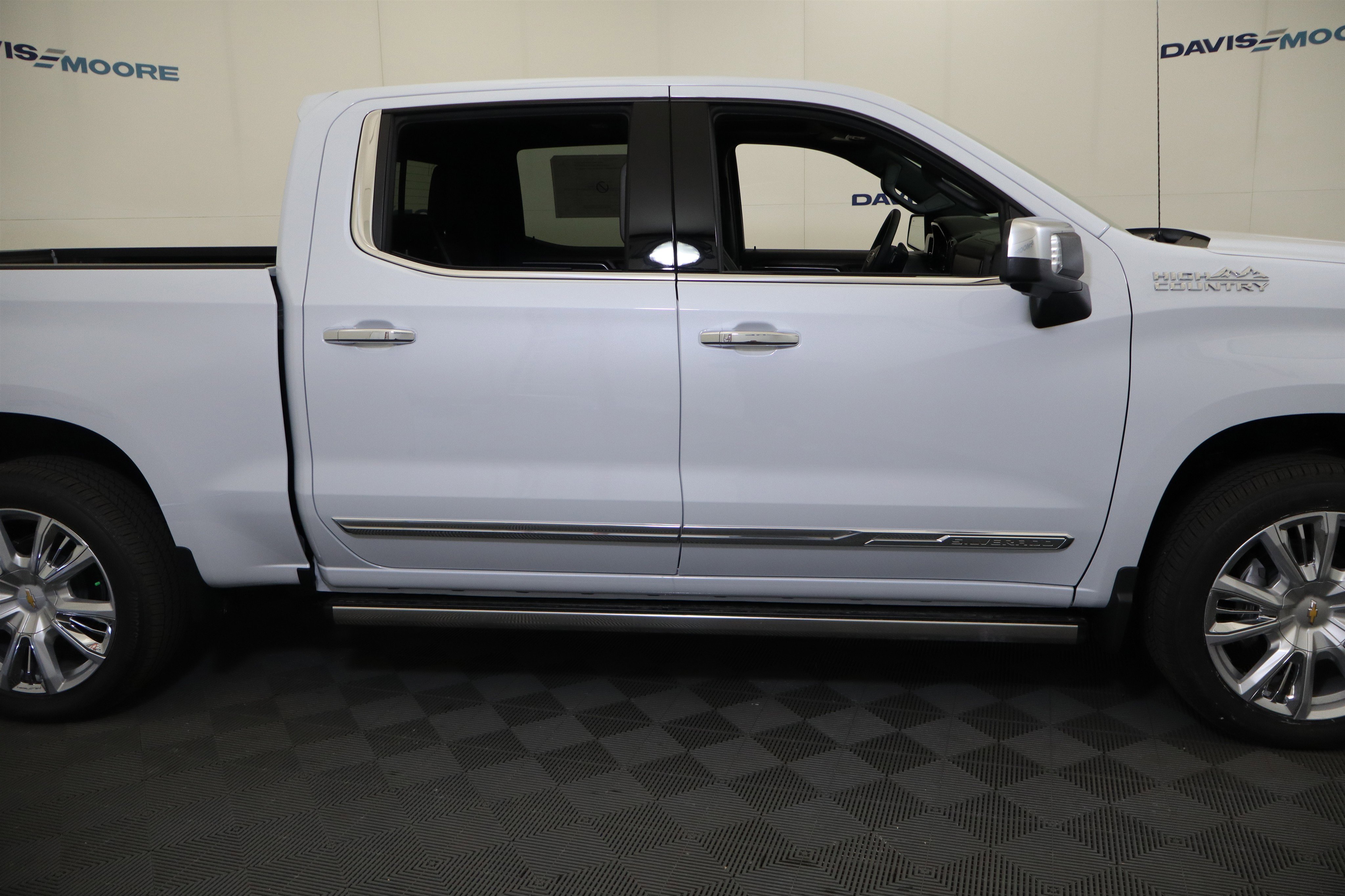 New 2026 Chevrolet Silverado 1500 High Country image 5