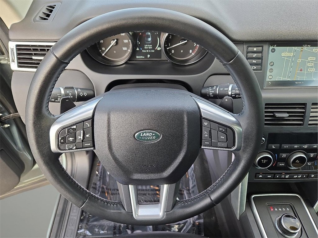 Used 2017 Land Rover Discovery Sport HSE image 21