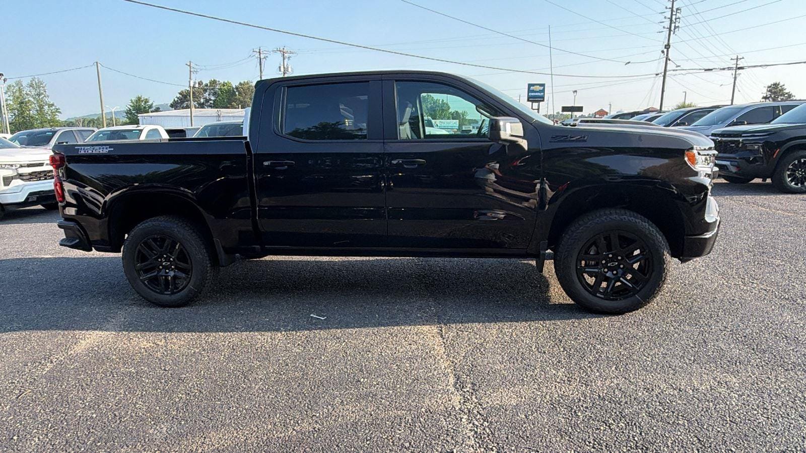 New 2026 Chevrolet Silverado 1500 LT Trail Boss w/ LT Trail Boss Premium Package AWD/4WD image 4