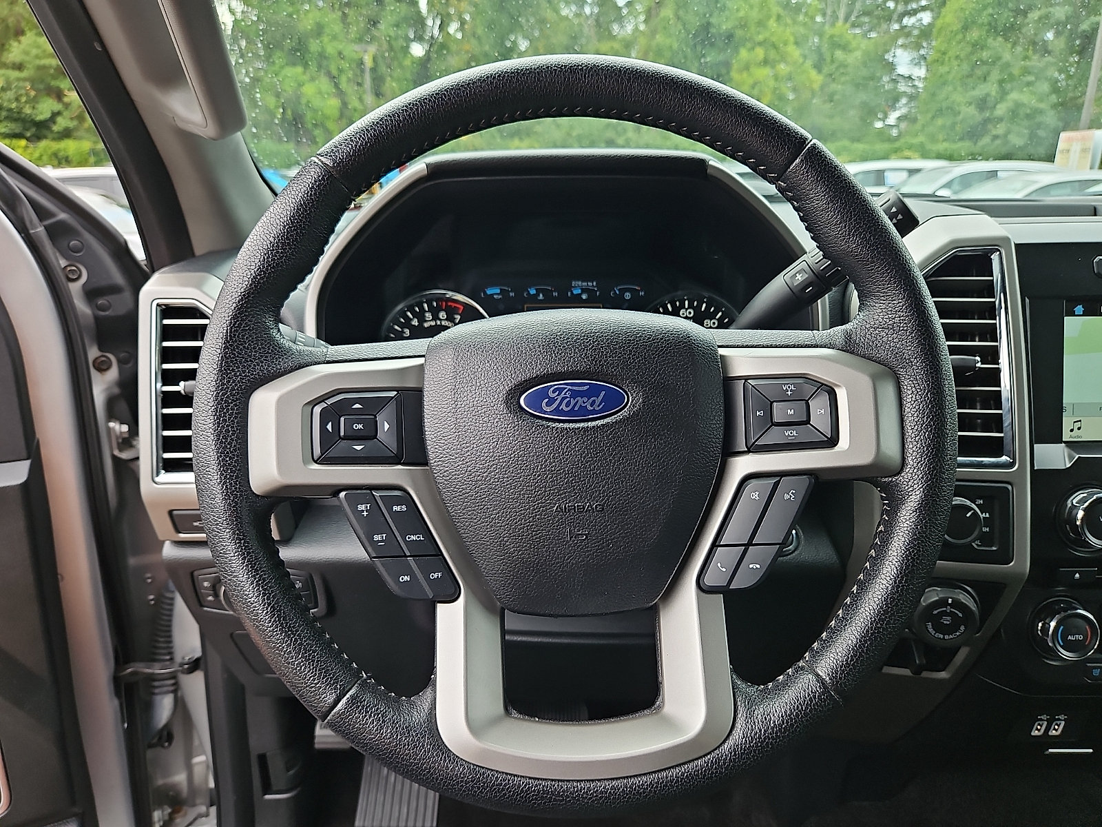 Used 2016 Ford F150 Lariat w/ Trailer Tow Package AWD/4WD image 19
