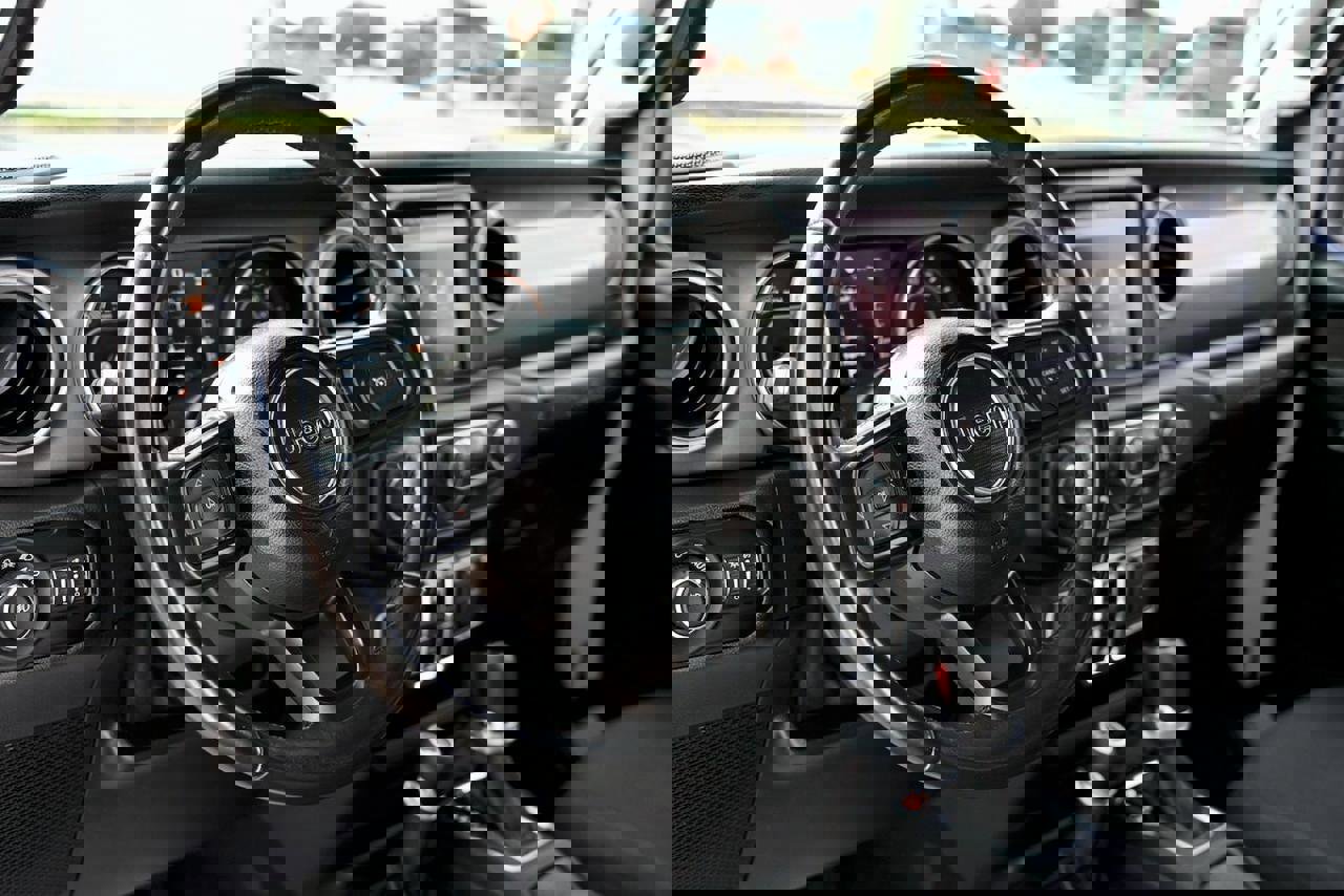 Used 2021 Jeep Wrangler Unlimited Sport w/ Sun And Sound Package image 5