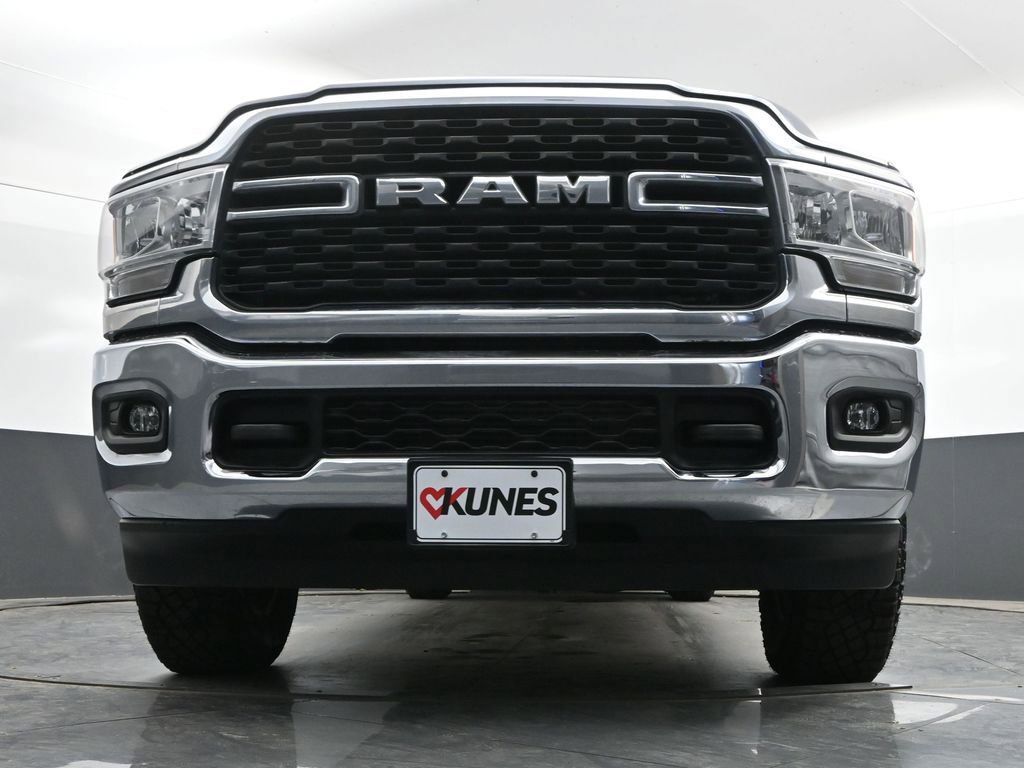 Used 2022 RAM 2500 Big Horn w/ Level A Equipment Group AWD/4WD image 40