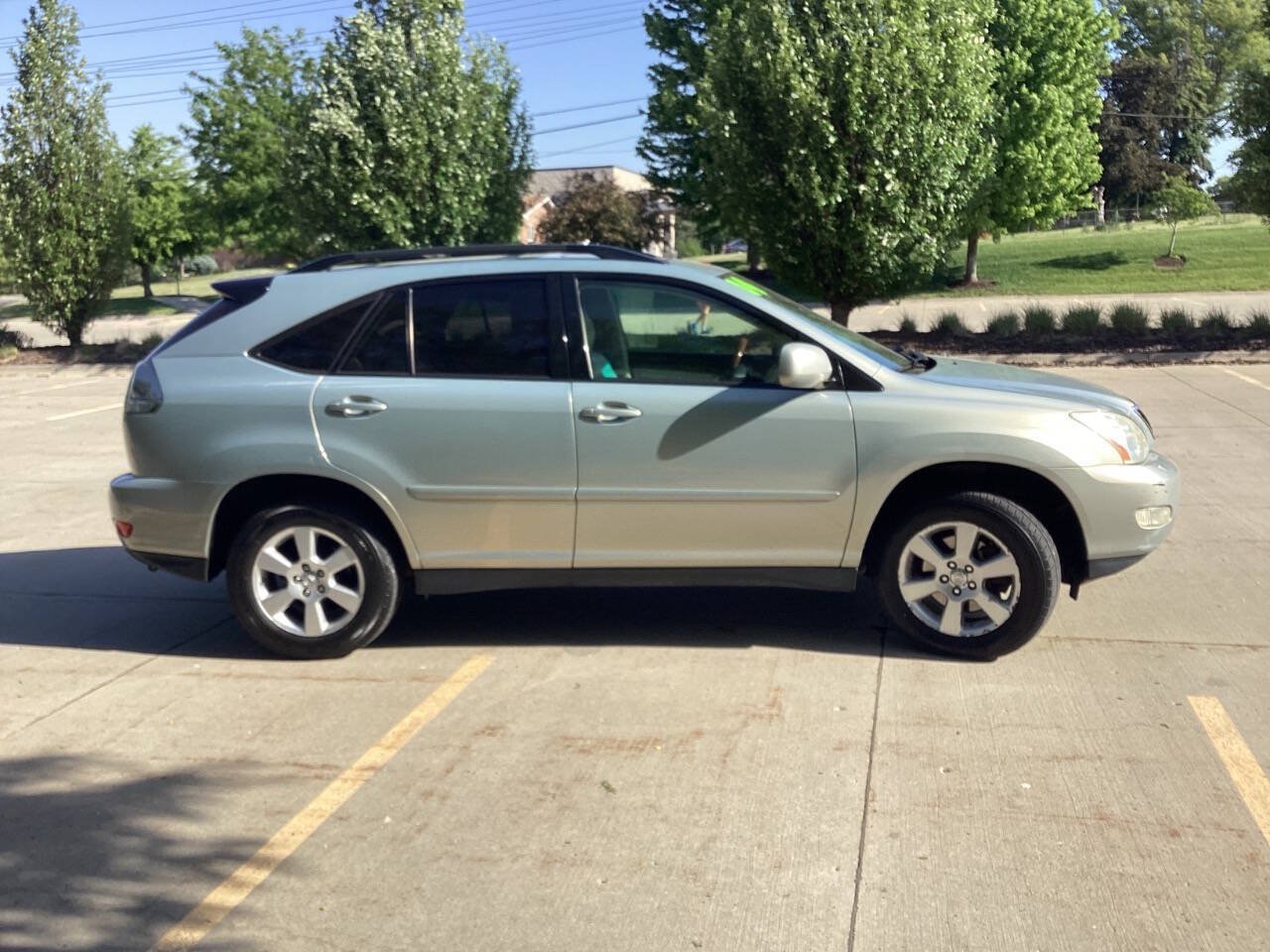 Used 2004 Lexus RX 330 AWD image 7