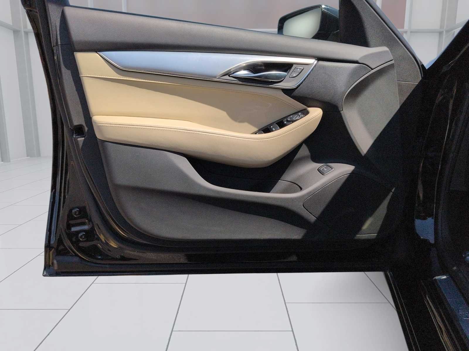 Certified 2024 Cadillac CT5 Luxury RWD image 10