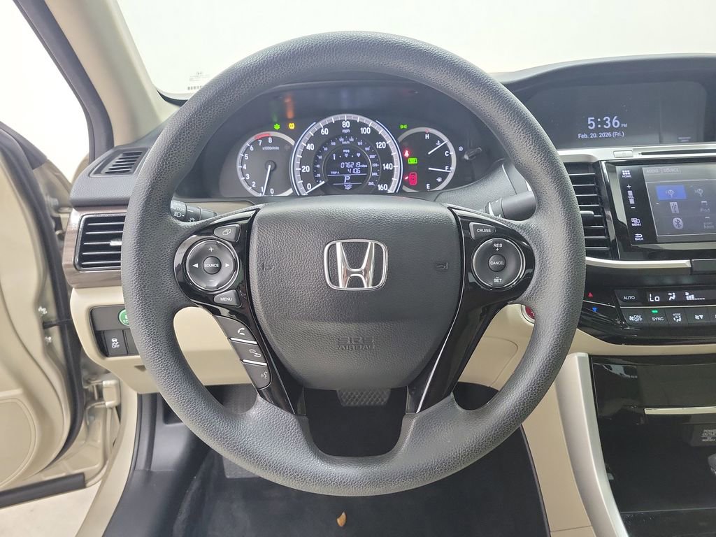 Used 2017 Honda Accord EX image 21