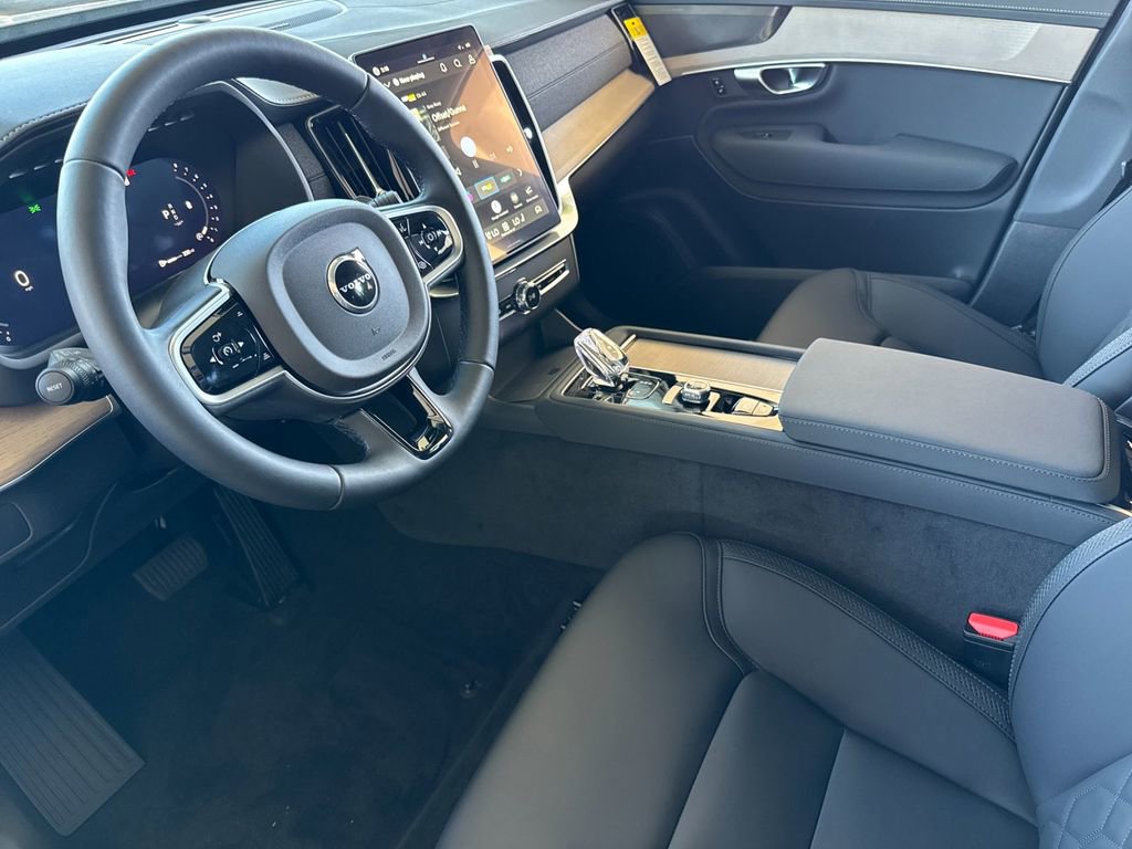 New 2026 Volvo XC90 B5 Plus image 9