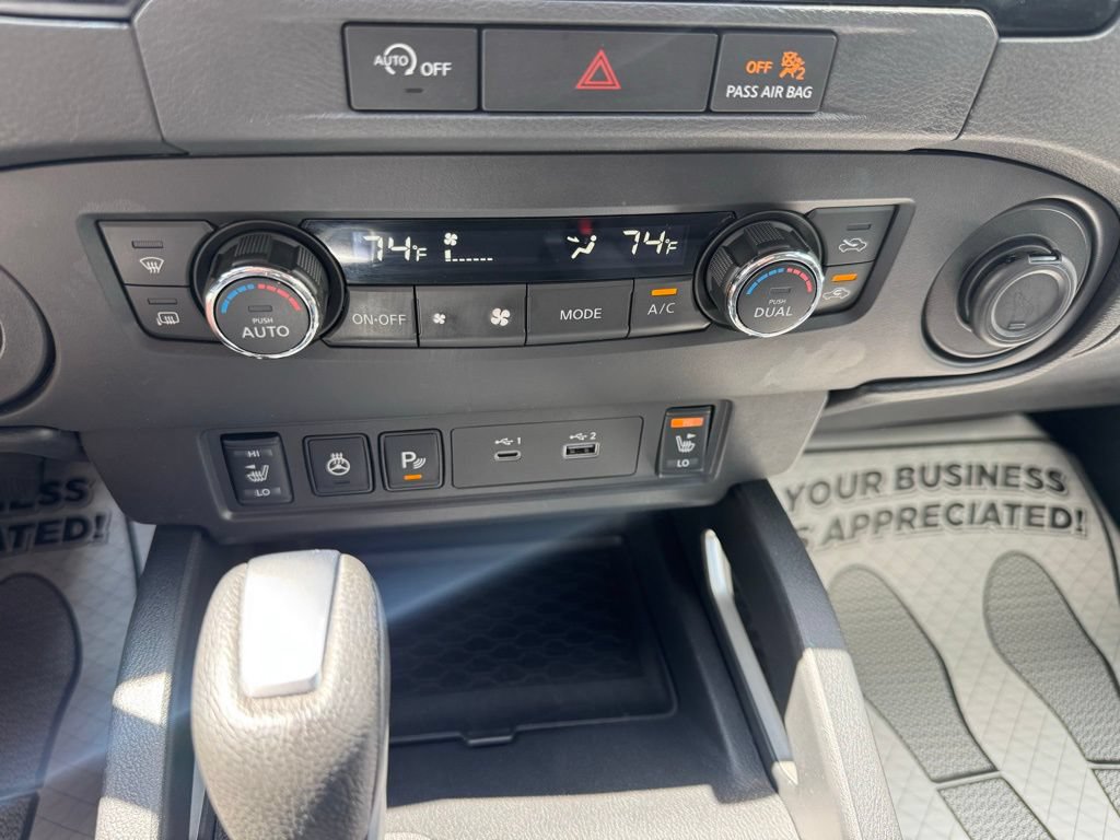 Used 2023 Nissan Frontier SV w/ SV Convenience Package RWD image 21