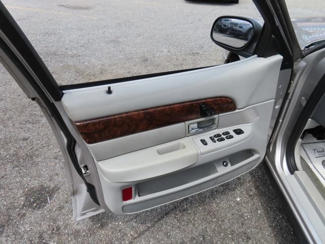 Used 2005 Mercury Grand Marquis LS RWD image 11