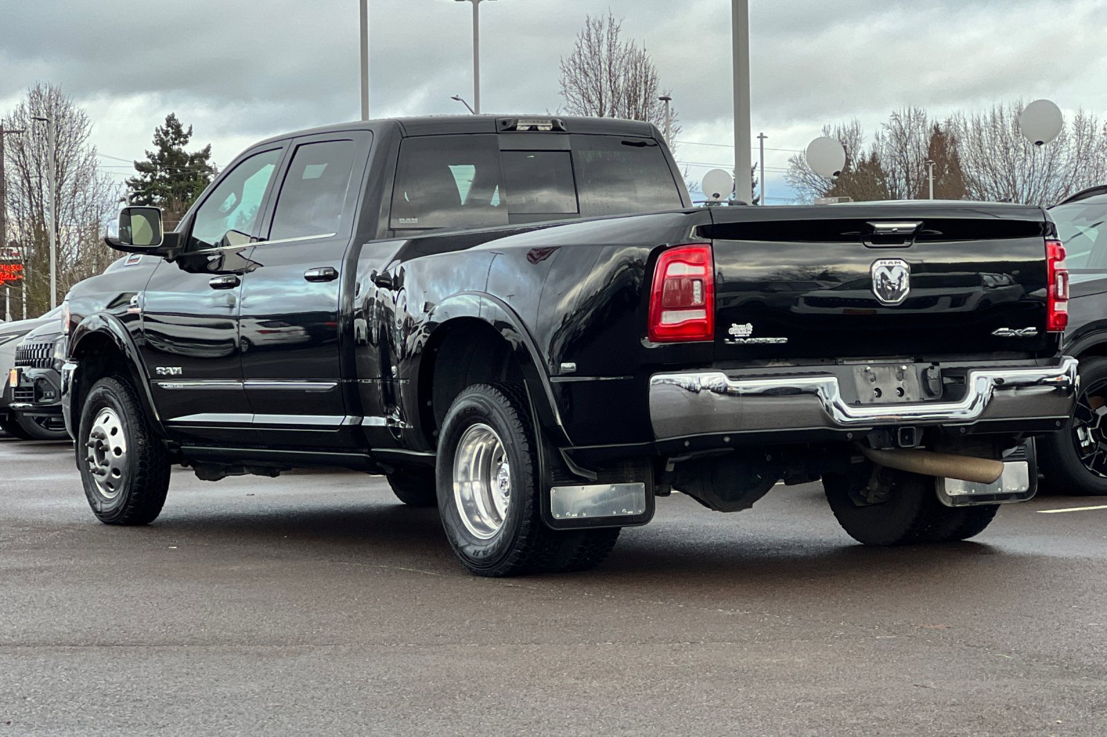 Used 2021 RAM 3500 Limited image 6