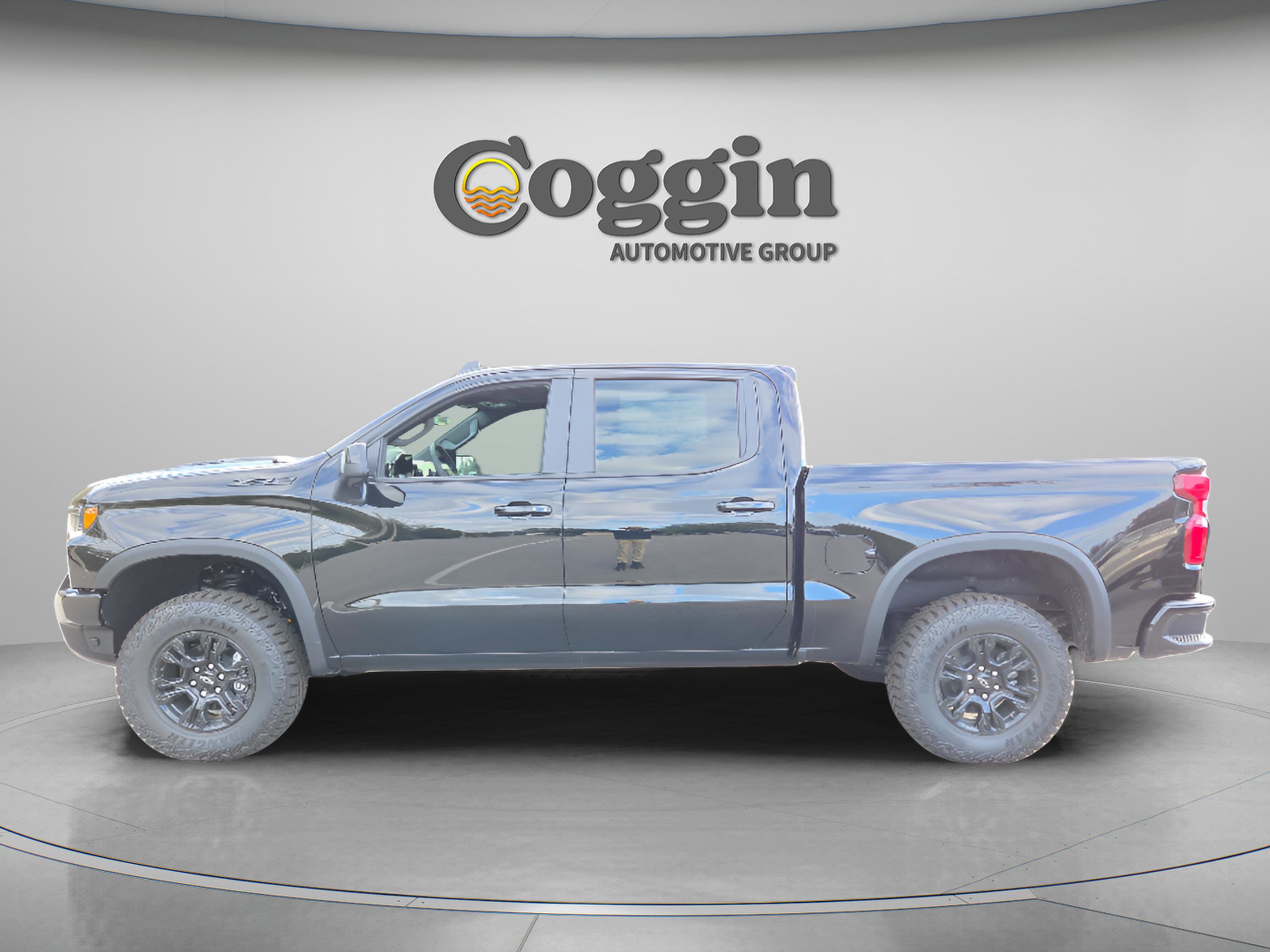 New 2026 Chevrolet Silverado 1500 ZR2 w/ Dark Appearance Package image 3