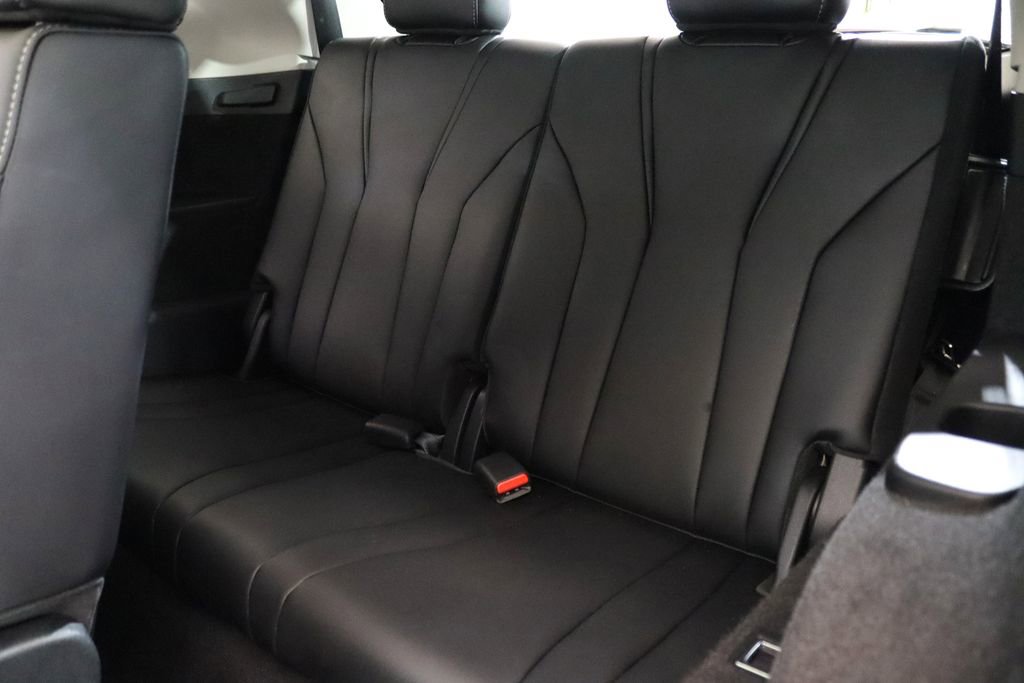 Certified 2024 Acura MDX SH-AWD w/ Technology Package image 10