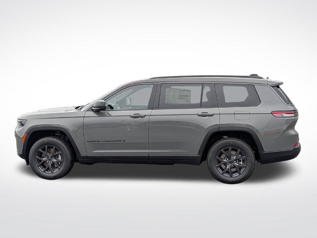 New 2027 Jeep Grand Cherokee L 4WD image 3