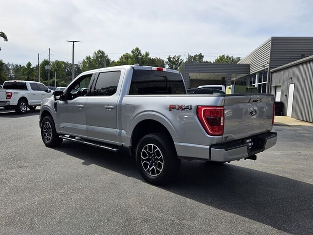 Used 2022 Ford F150 XLT w/ Equipment Group 302A High AWD/4WD image 11