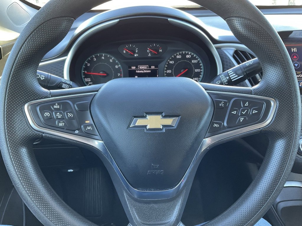 Used 2023 Chevrolet Malibu LT image 10