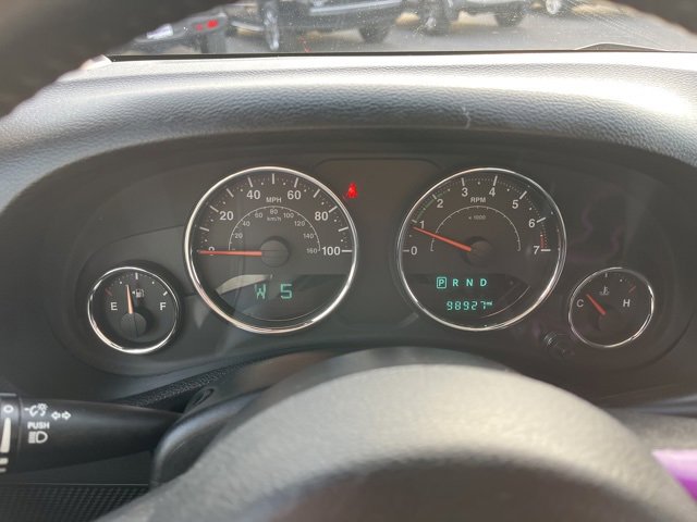 Used 2018 Jeep Wrangler Unlimited Sport S image 33