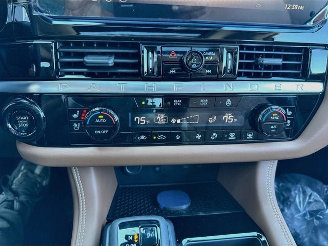 New 2026 Nissan Pathfinder Platinum AWD/4WD image 14