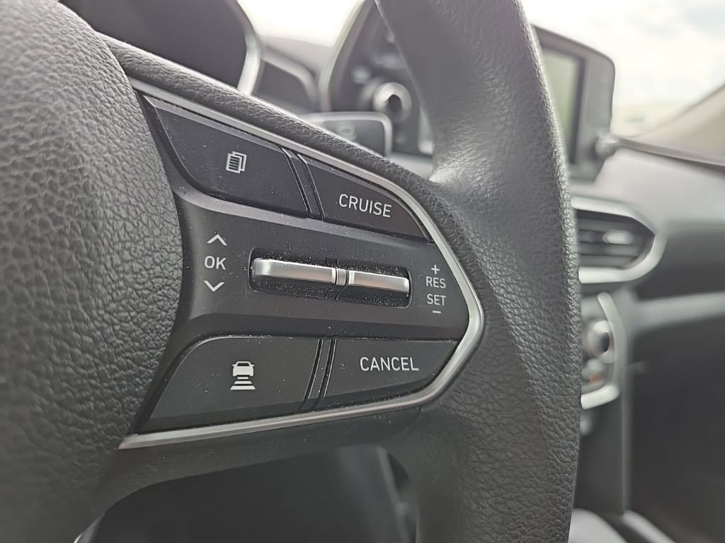 Used 2020 Hyundai Santa Fe SEL AWD/4WD image 16