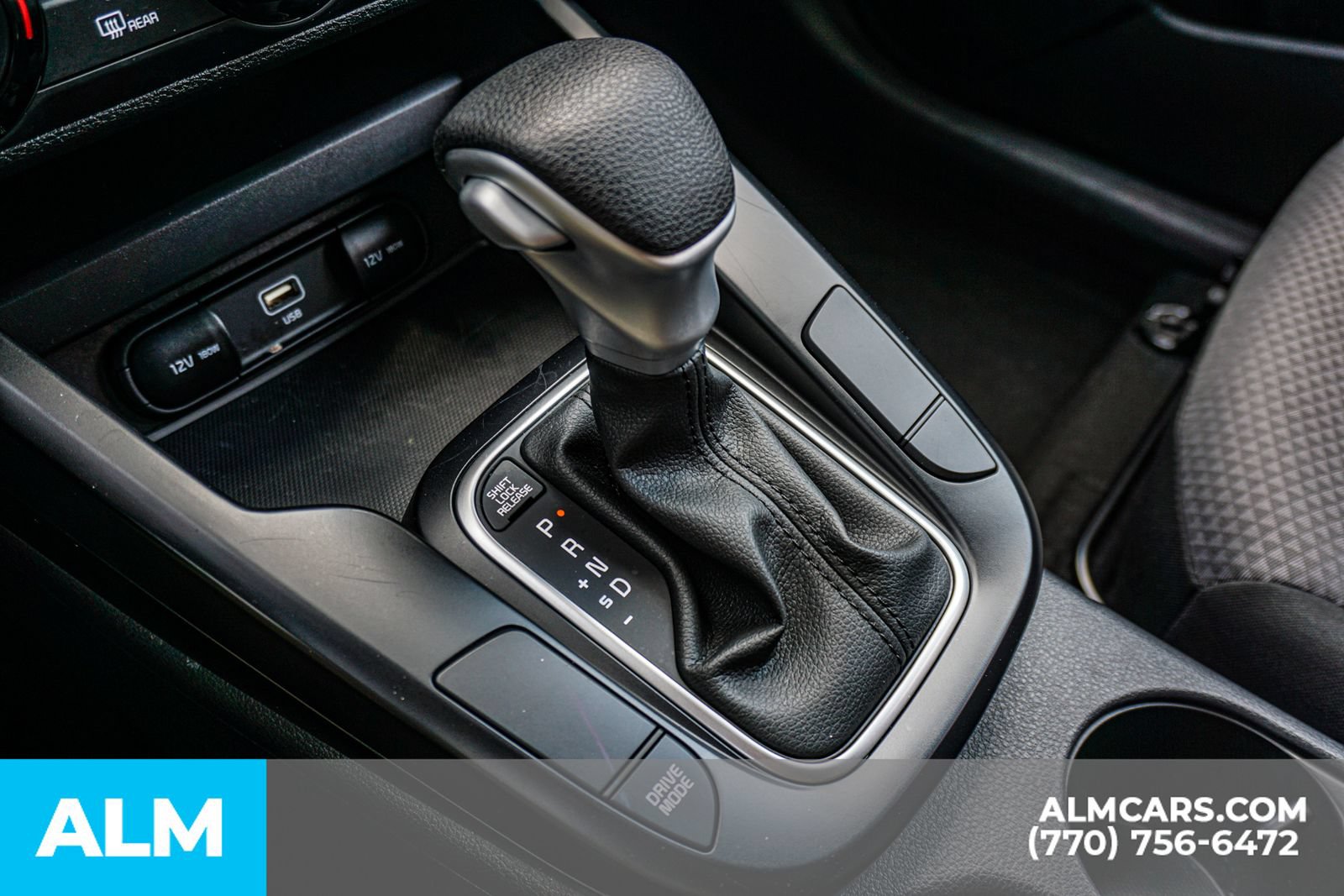 Used 2025 Kia Soul LX w/ LX Technology Package FWD image 41