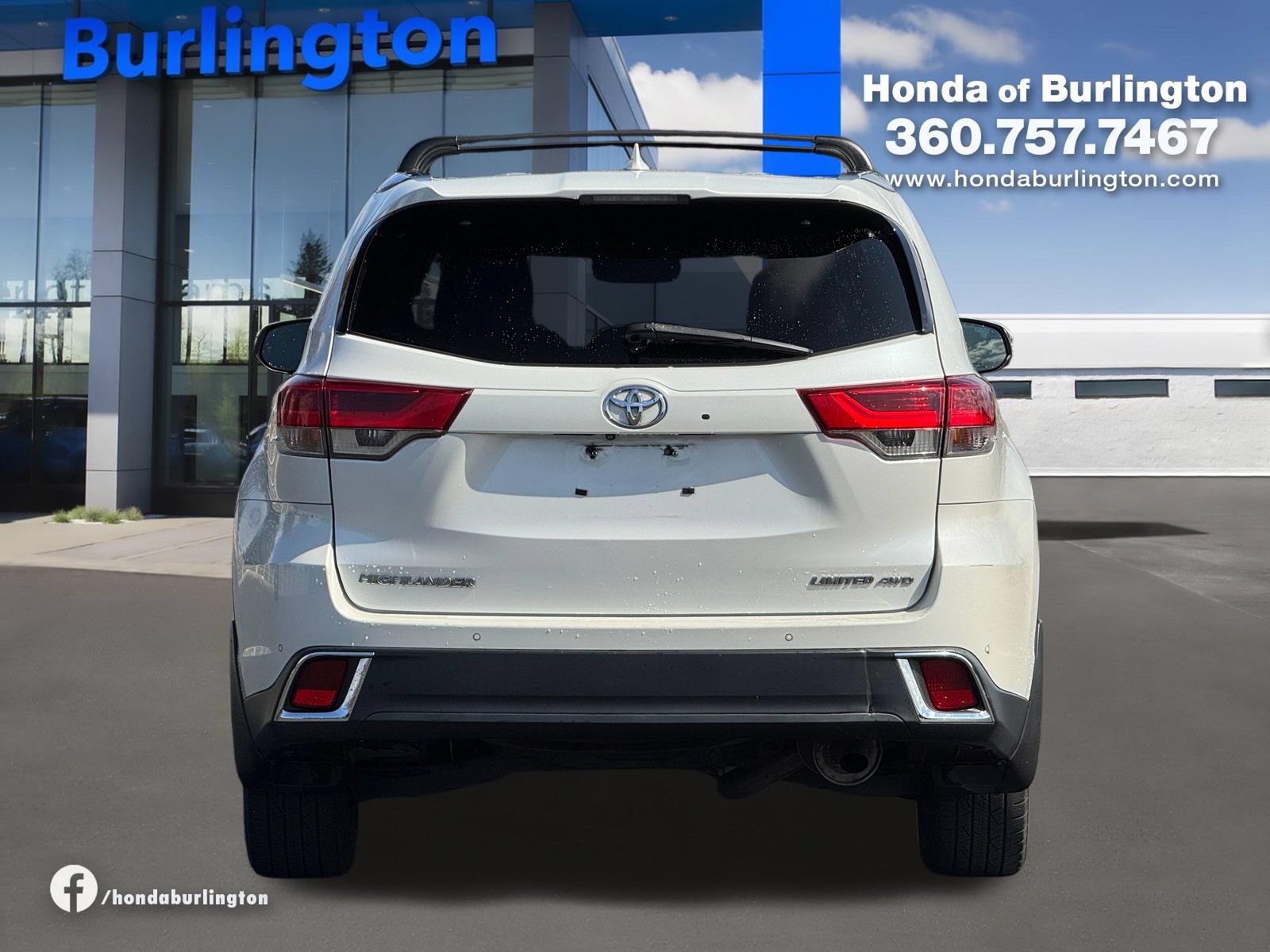 Used 2018 Toyota Highlander Limited Platinum AWD/4WD image 5