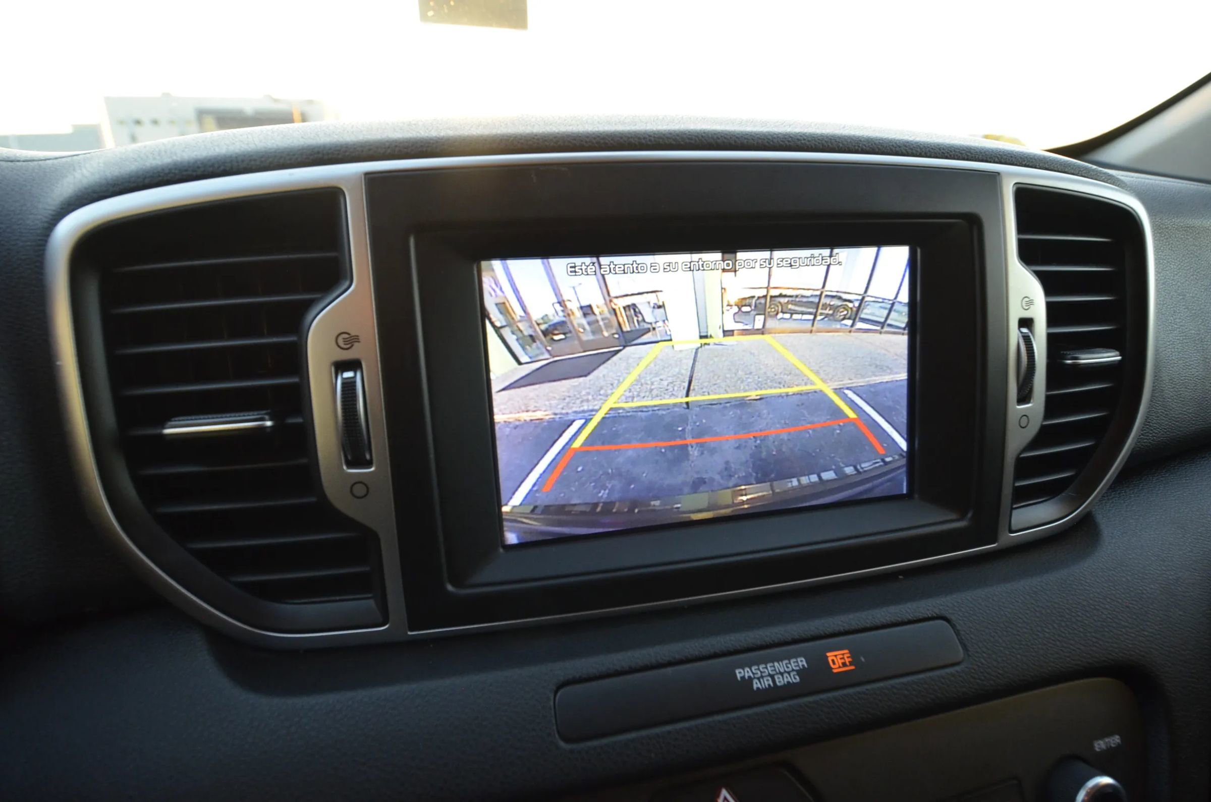 Used 2018 Kia Sportage LX w/ LX Technology Package image 33